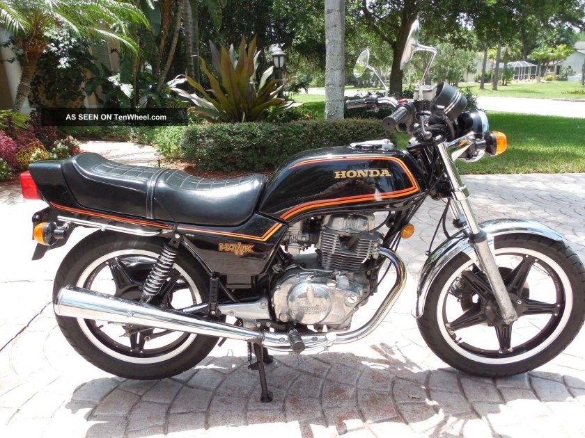 Honda Hawk CB 400
