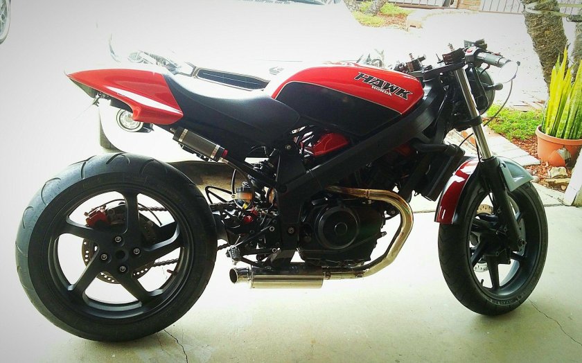 Honda Hawk 650
