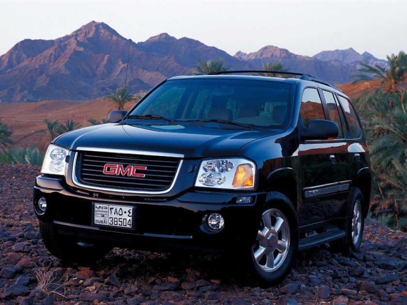 Машина GMC Envoy