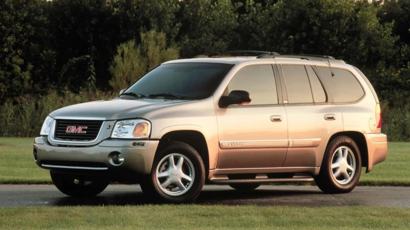Машина GMC Envoy