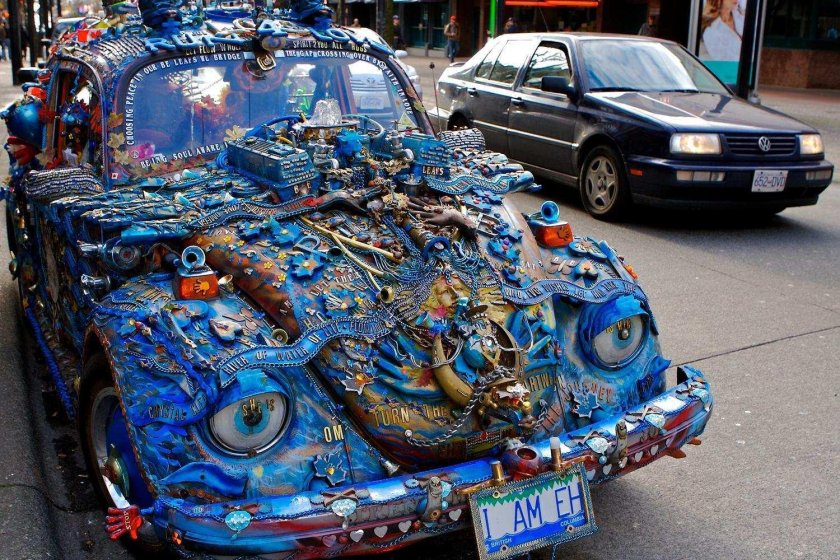 Необычная машина