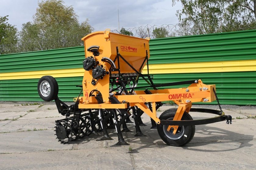 Сеялка зерновая универсальная СЗУ-6