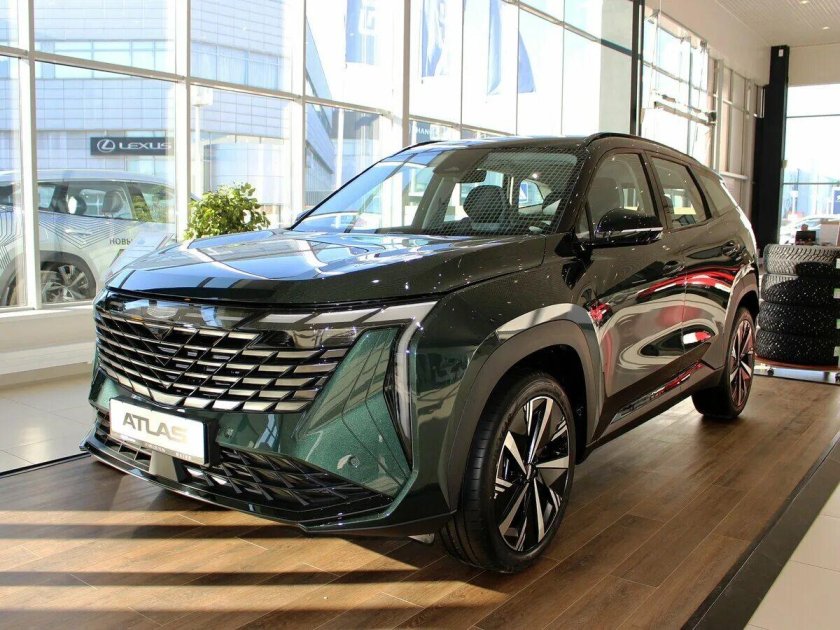 Джили атлас 2024 зеленый