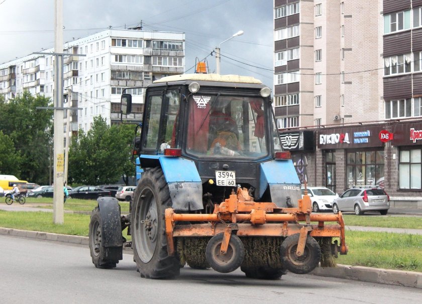 Трактор Беларус 82.1