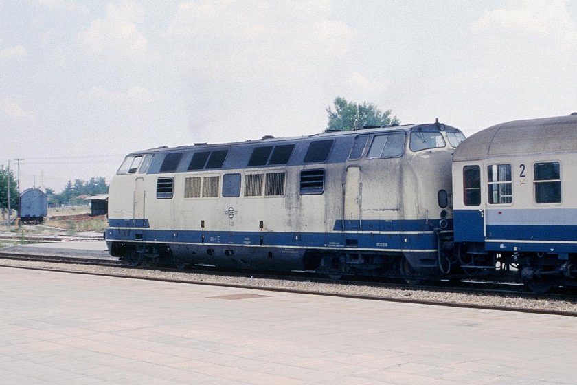 DB class v 200