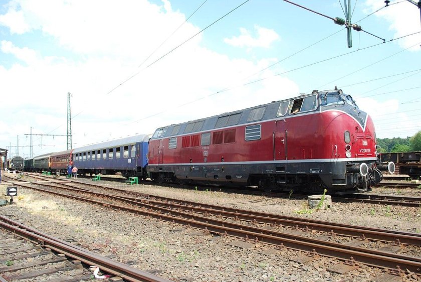 DB class v 200
