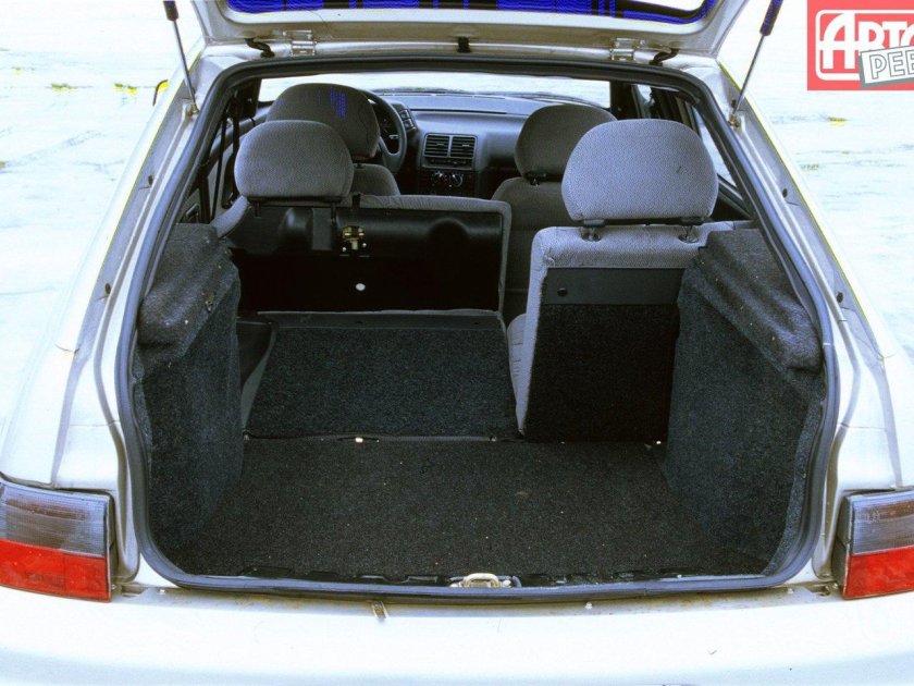 ВАЗ 2112 хэтчбек багажник