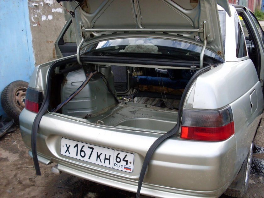 Багажник ВАЗ 2110