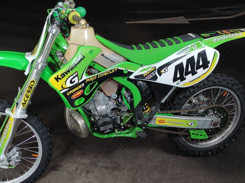 Кавасаки KX 250