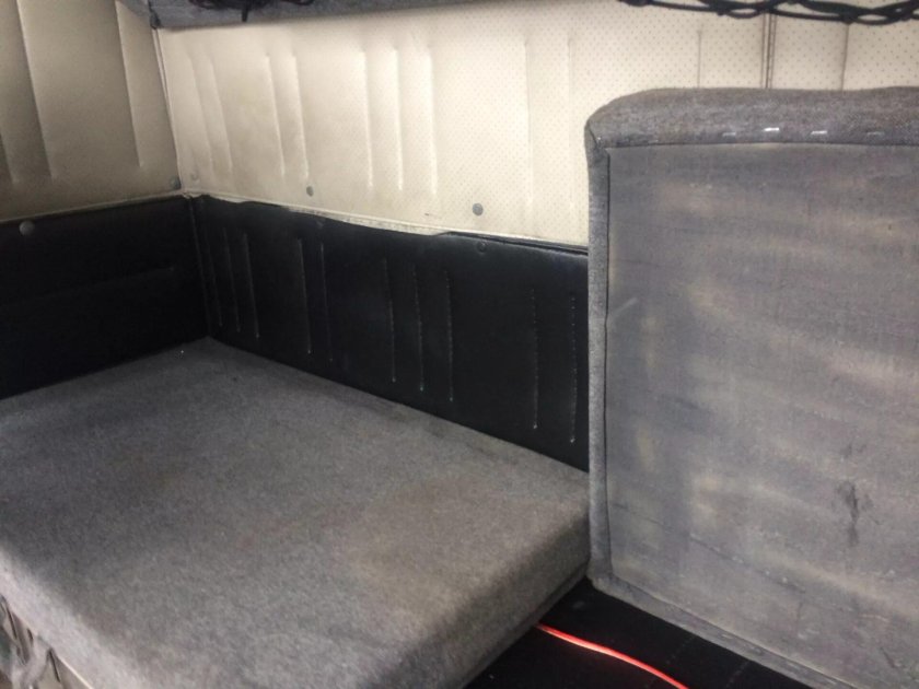 МАЗ 4371 со спальником