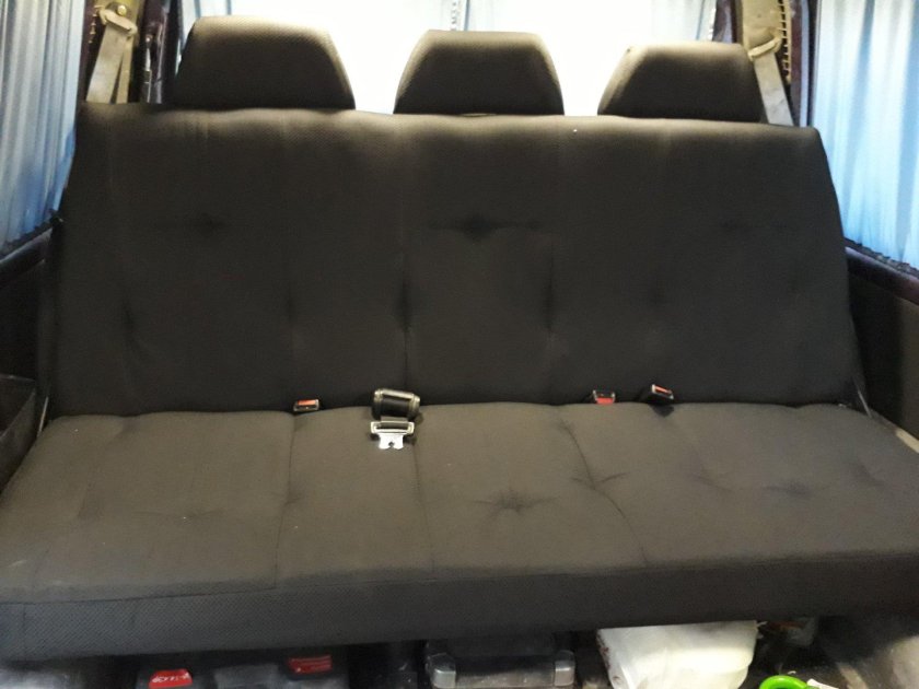 ГАЗ 2217 Баргузин раскладной диван