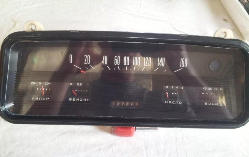 Панель приборов ИЖ 412