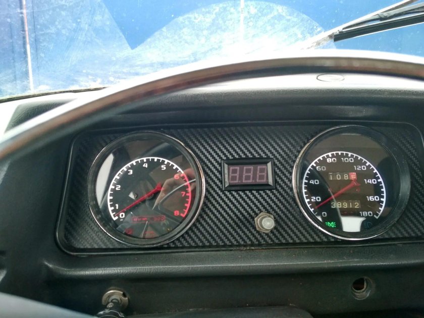 Приборная панель Москвич 412