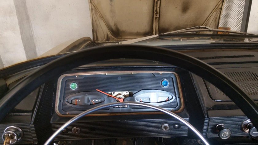 Приборка панель Москвич 408