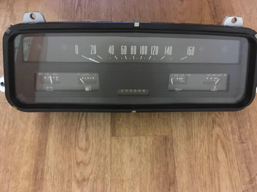 Панель приборов Москвич 412 ИЖ