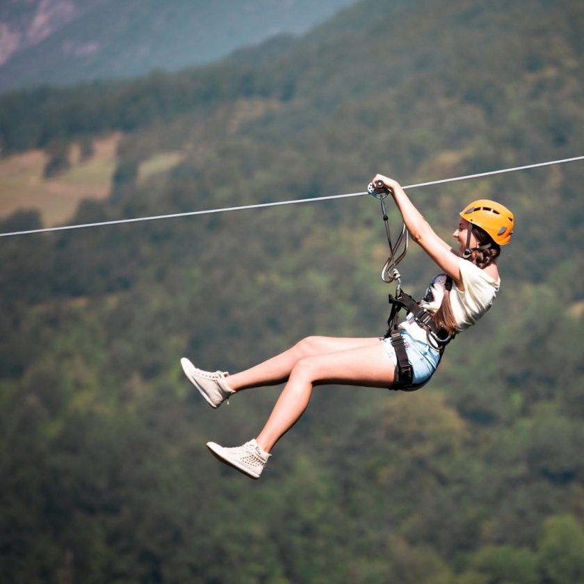 Зиплайн тарзанка