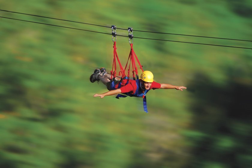 Аттракцион зиплайн