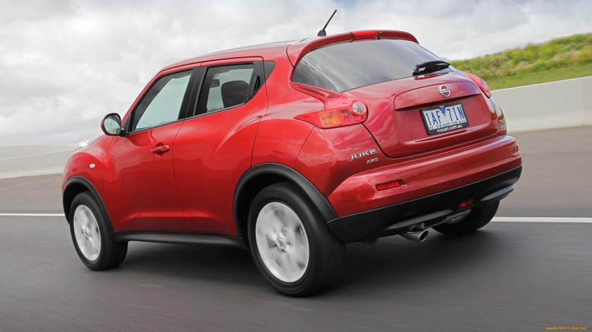 Ниссан Жук трехдверный