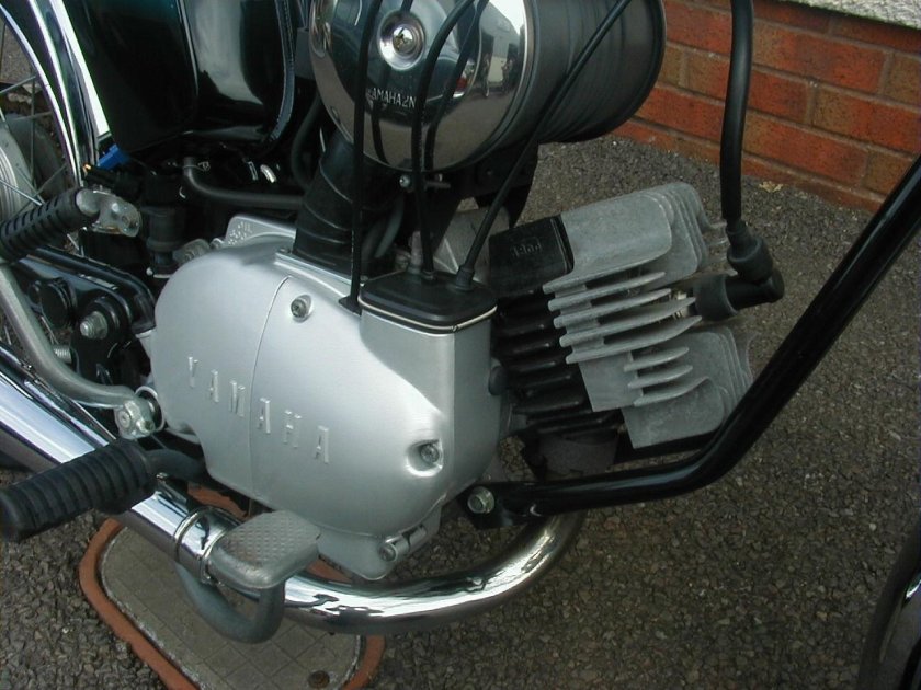 Yamaha YB-1 Cafe Racer