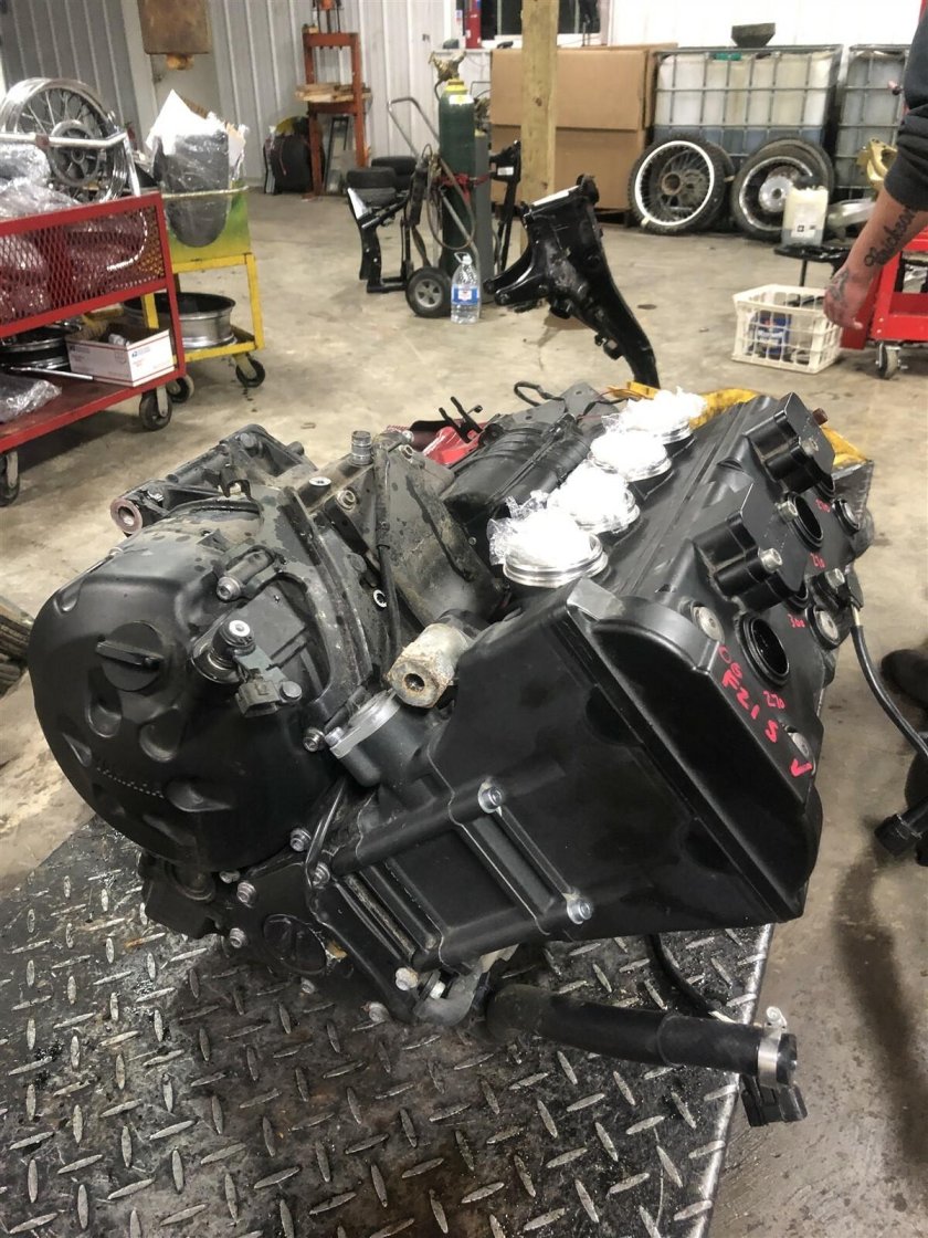 Двигатель AODB 2.0