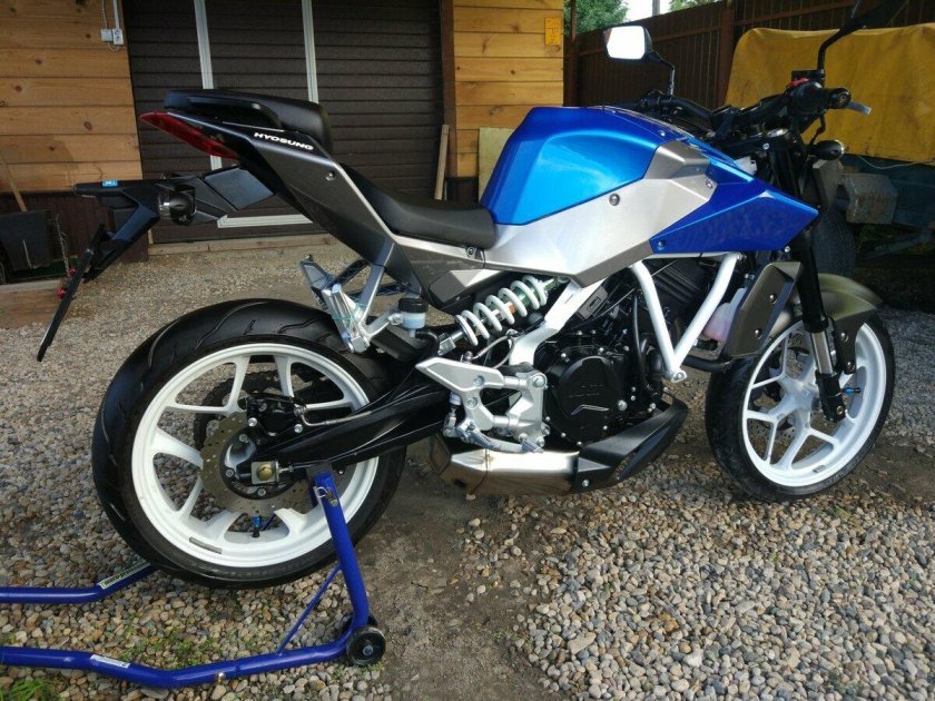 Hyosung gd250n