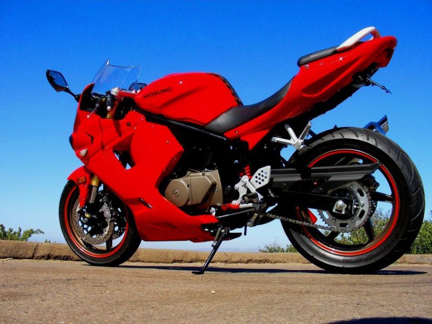 Мотоцикл Hyosung gt250