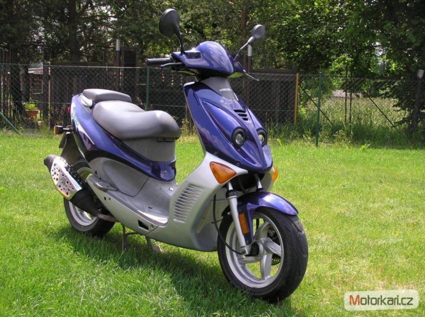 Скутер Hyosung SF 50