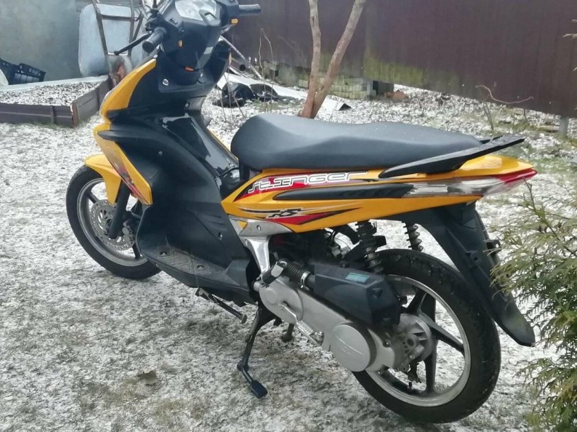 Скутер Стингер 50 GX