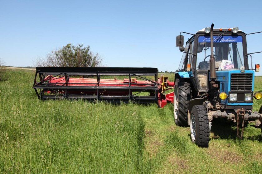 Жатка валковая зерновая ЖВЗ 6