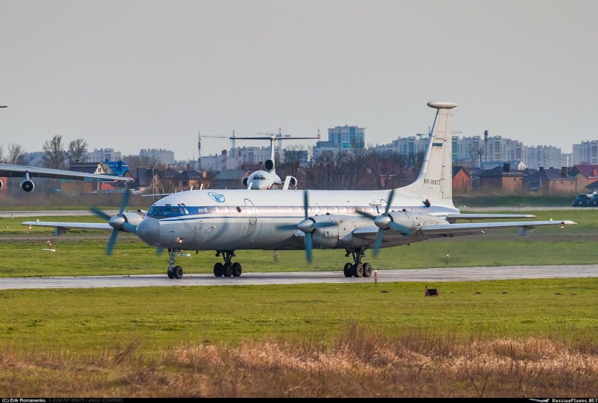Ил 18 ВКС