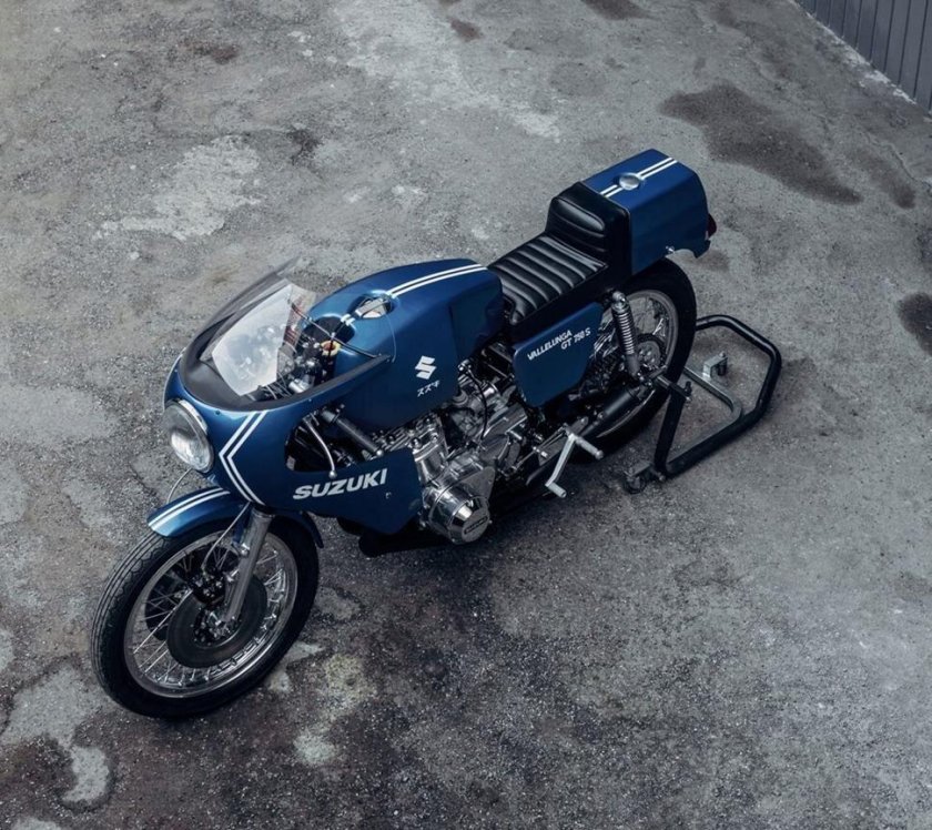 Кастом спортбайк