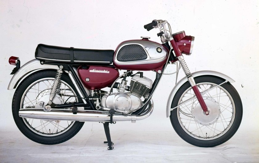 Moto Suzuki 1965