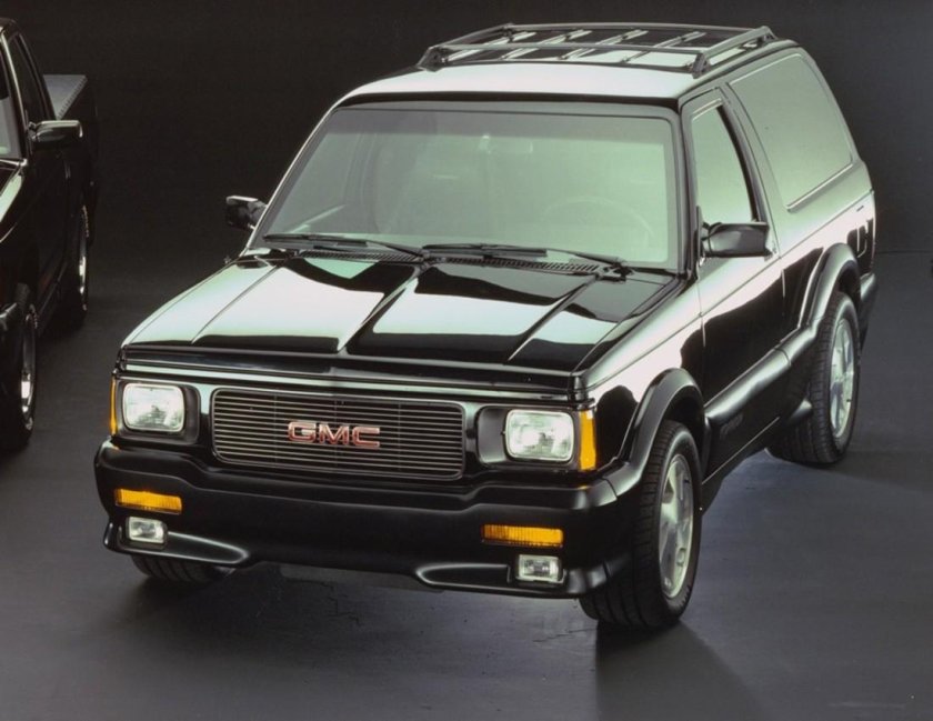GMC Typhoon