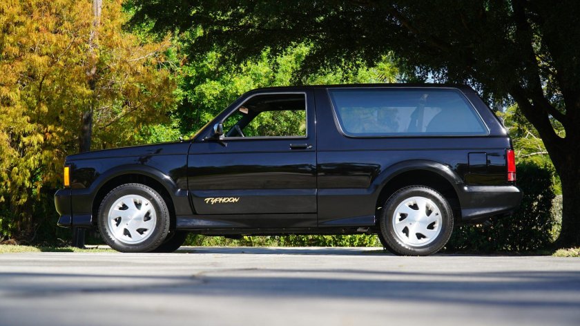GMC Jimmy Typhoon