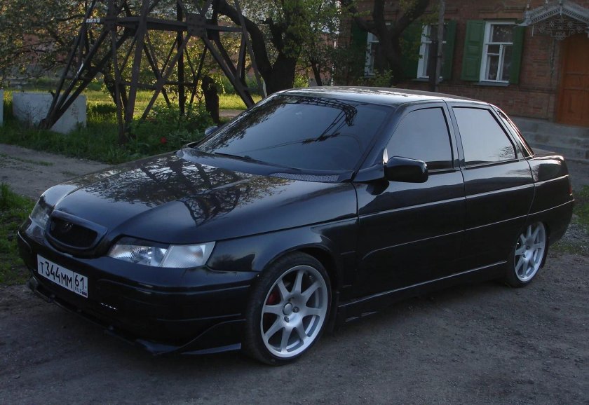 ВАЗ 2110 М
