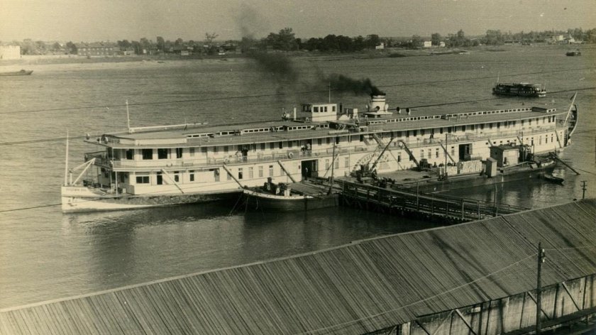 Пароход 19 века в России