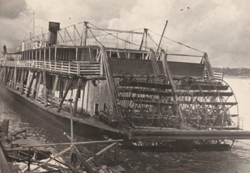 Речной пароход 19 века