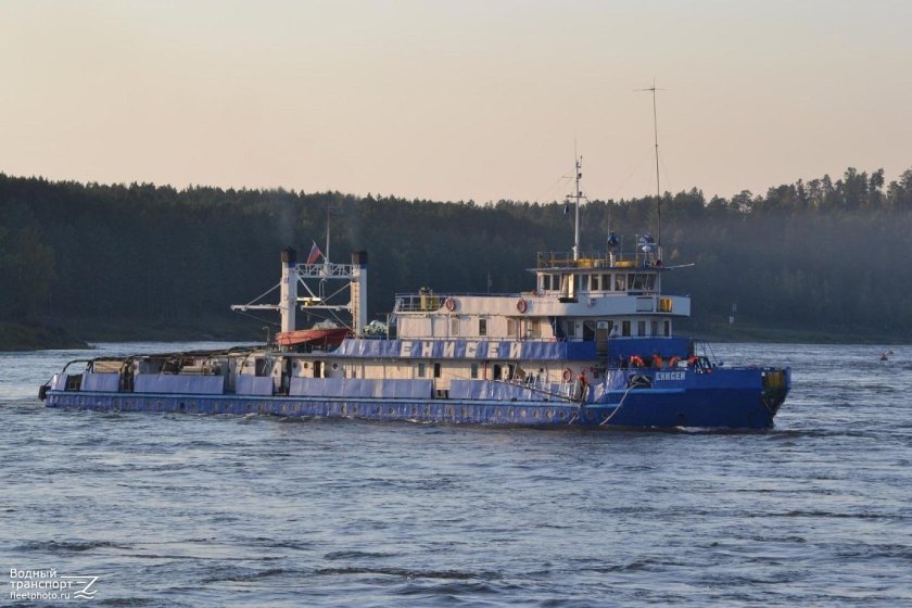 Туер Енисей теплоход