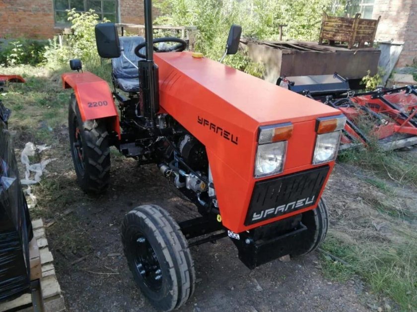 Уралец 2200