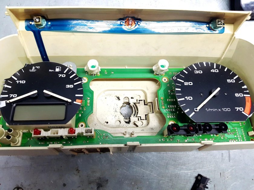 Плата приборной панели Пассат б4