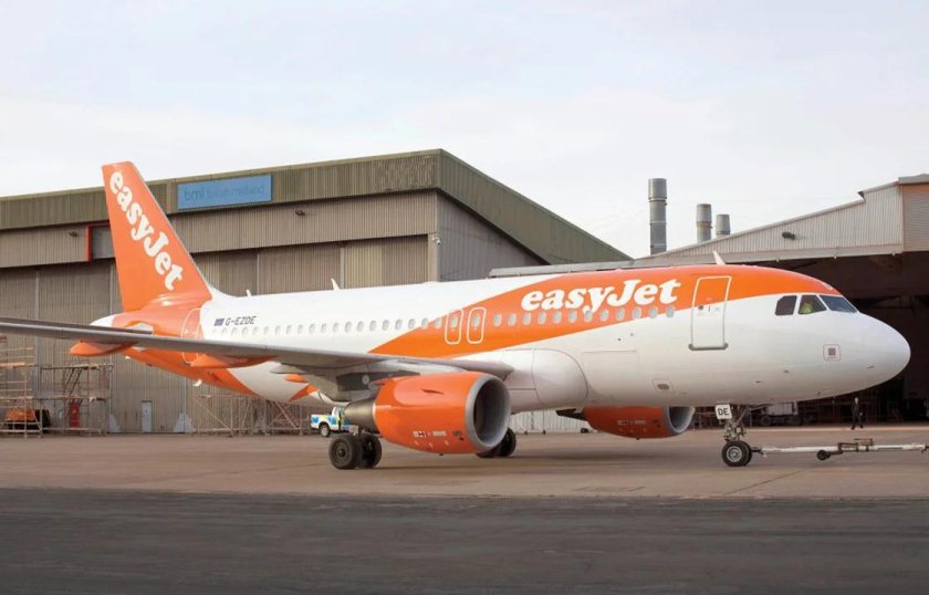 EASYJET livery