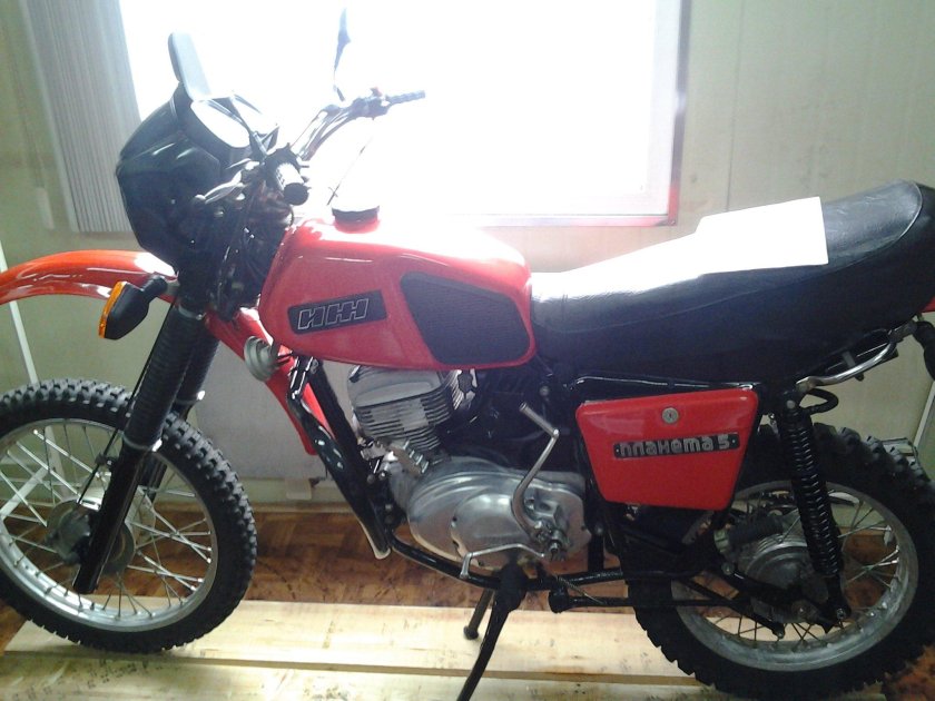 ИЖ Планета 5 эндуро