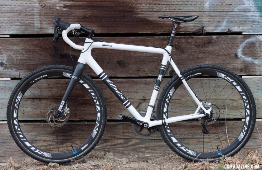 Шоссейный велосипед и циклокросс