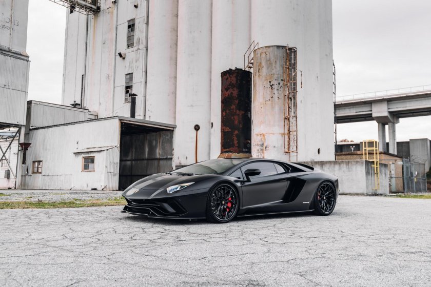 Lamborghini aventador s