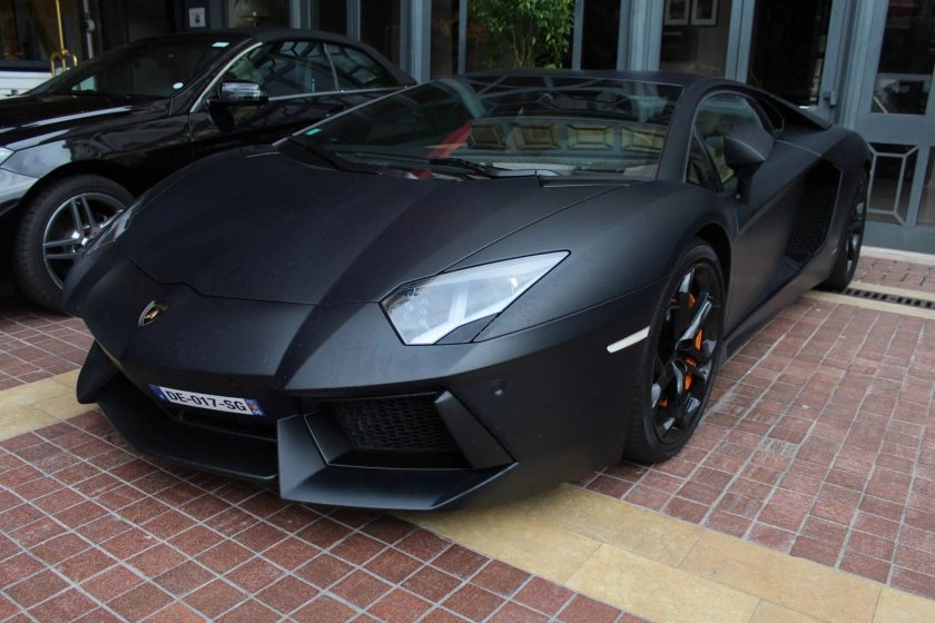 Lamborghini Aventador lp700-4 Black