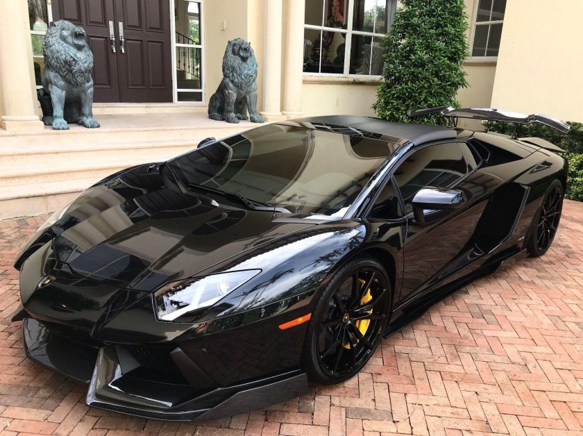 Ламборджини авентадор