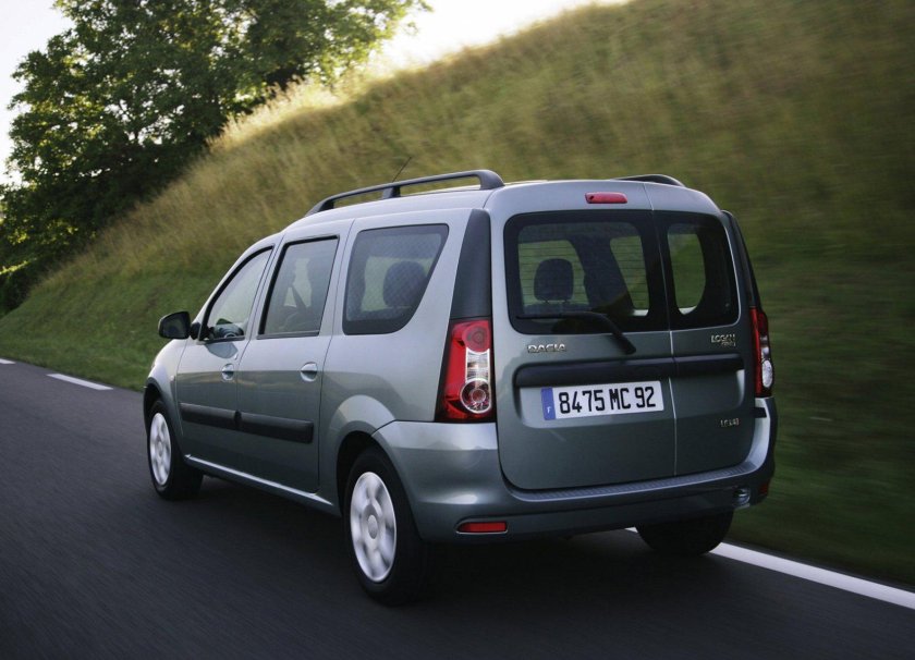 Dacia Logan MCV универсал