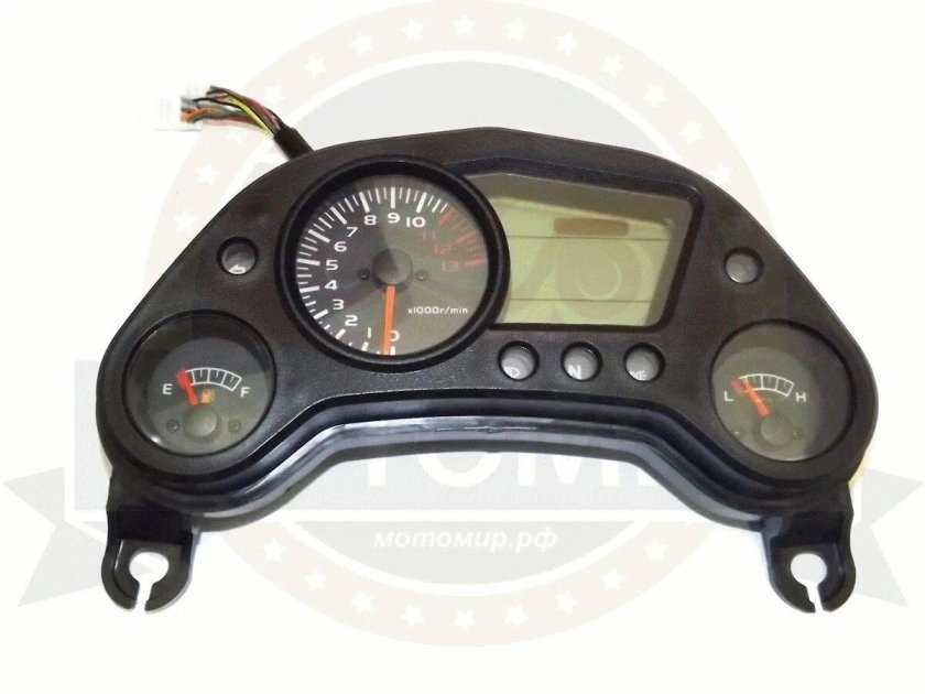 Falcon SPEEDFIRE приборная панель