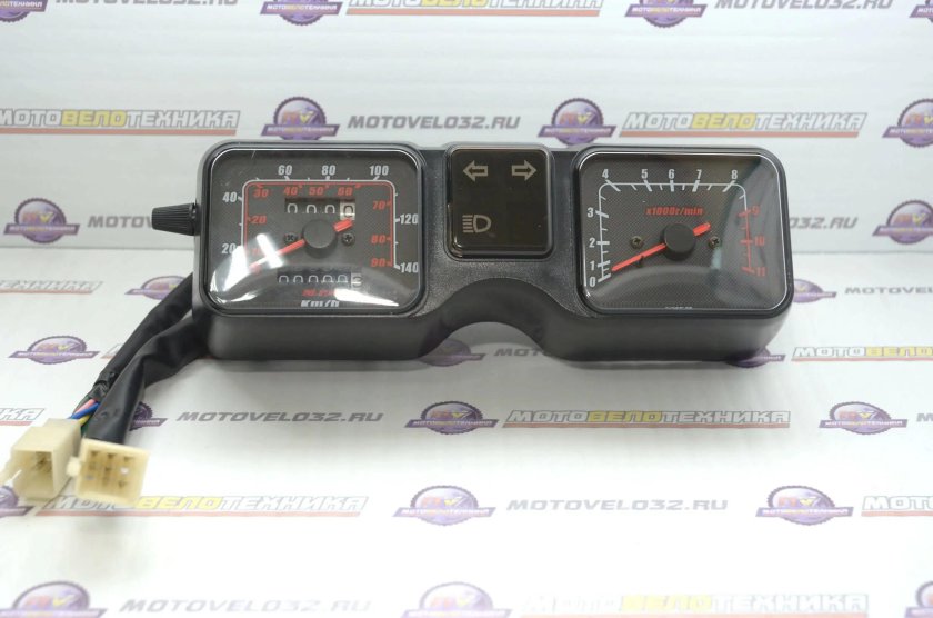 Приборная панель Ирбис интрудер