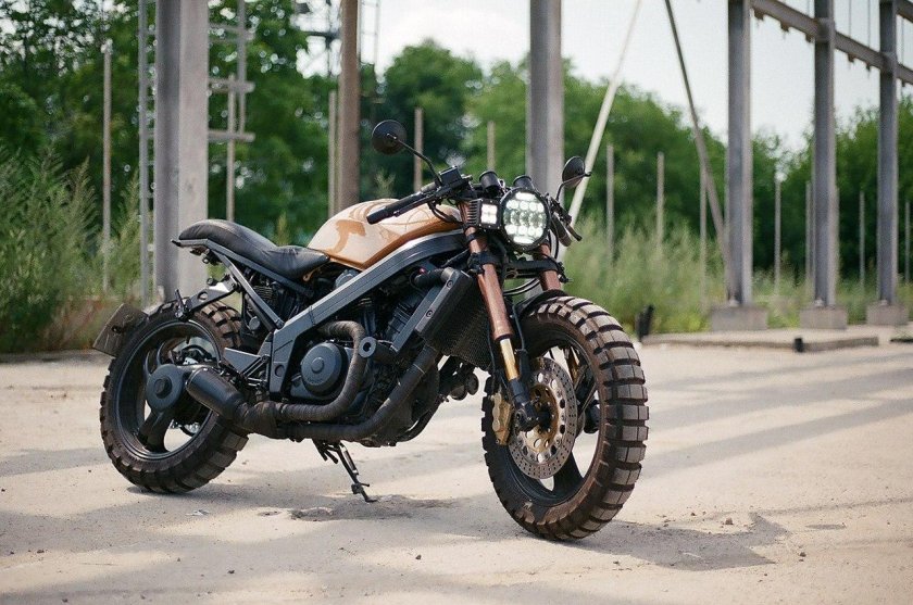 Honda Bros 650 Scrambler